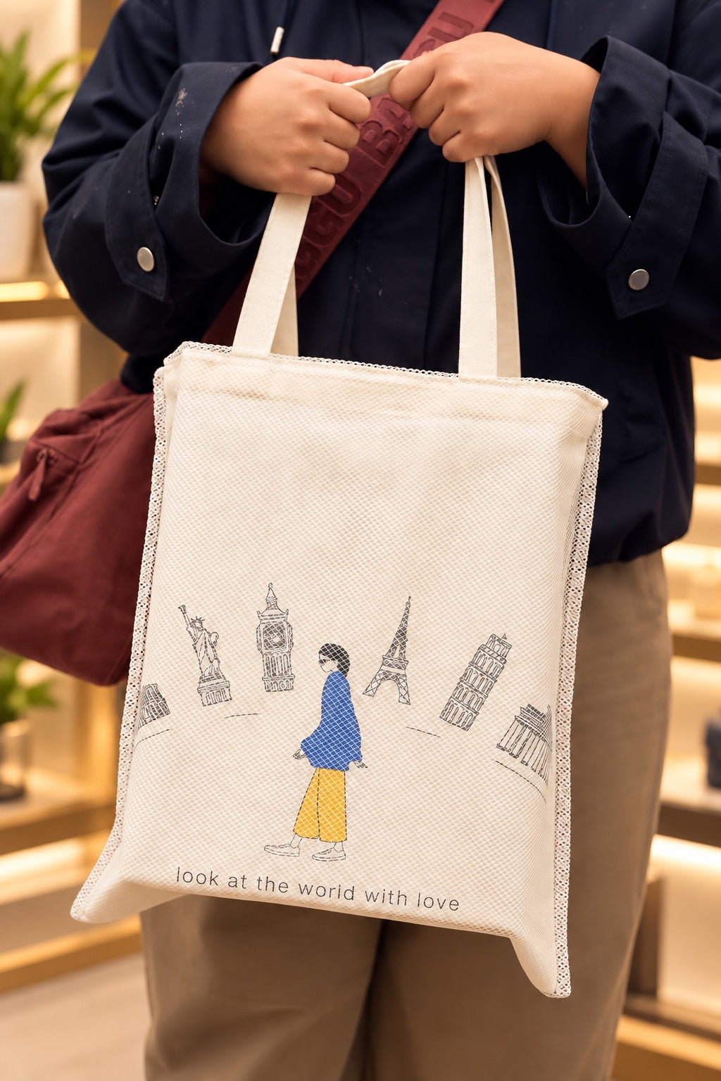 POLLYANNA New York travel grid tote bag close-up