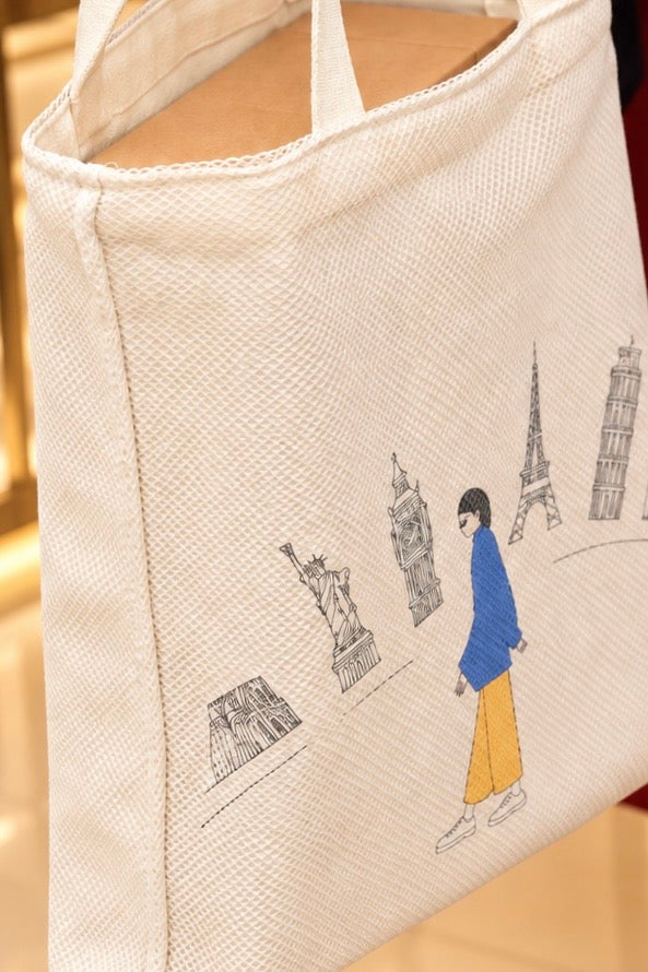 POLLYANNA New York travel grid tote bag side detail
